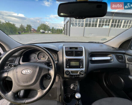 Серый Киа Sportage, объемом двигателя 1.99 л и пробегом 270 тыс. км за 9000 $, фото 18 на Automoto.ua