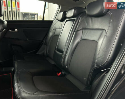 Серый Киа Sportage, объемом двигателя 2 л и пробегом 279 тыс. км за 13799 $, фото 9 на Automoto.ua