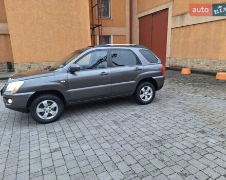 Серый Киа Sportage, объемом двигателя 2 л и пробегом 162 тыс. км за 8350 $, фото 3 на Automoto.ua
