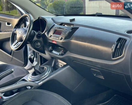 Серый Киа Sportage, объемом двигателя 1.69 л и пробегом 320 тыс. км за 11499 $, фото 32 на Automoto.ua