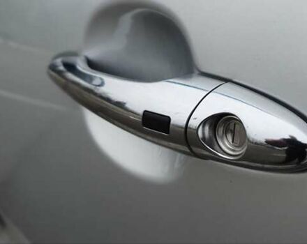 Серый Киа Sportage, объемом двигателя 2 л и пробегом 198 тыс. км за 13500 $, фото 30 на Automoto.ua