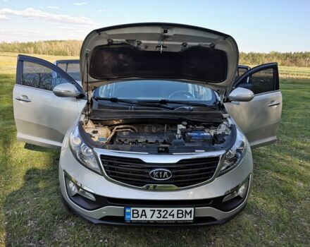 Серый Киа Sportage, объемом двигателя 2 л и пробегом 182 тыс. км за 12000 $, фото 6 на Automoto.ua