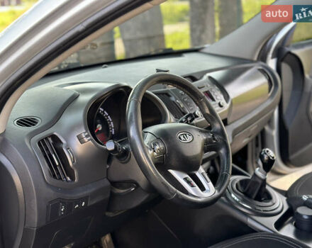 Серый Киа Sportage, объемом двигателя 1.69 л и пробегом 320 тыс. км за 11499 $, фото 23 на Automoto.ua