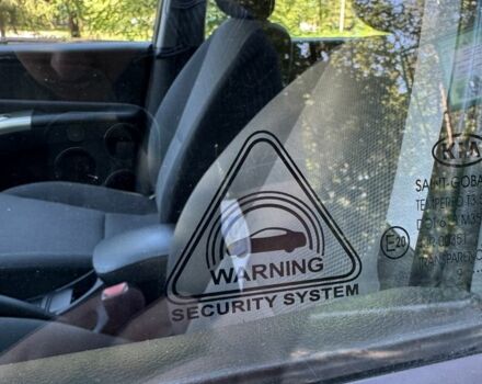 Серый Киа Sportage, объемом двигателя 2 л и пробегом 206 тыс. км за 8900 $, фото 14 на Automoto.ua