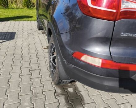 Серый Киа Sportage, объемом двигателя 2 л и пробегом 218 тыс. км за 11500 $, фото 3 на Automoto.ua