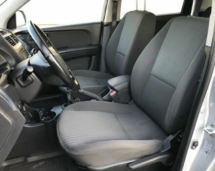 Серый Киа Sportage, объемом двигателя 2 л и пробегом 133 тыс. км за 2399 $, фото 8 на Automoto.ua