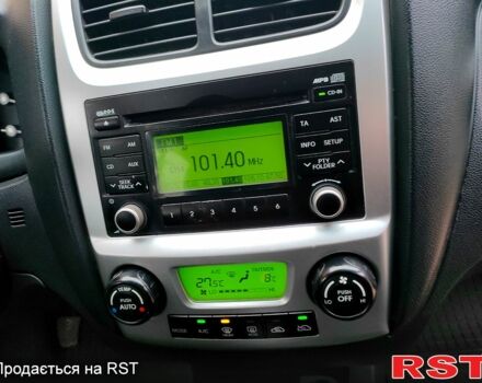 Серый Киа Sportage, объемом двигателя 2 л и пробегом 250 тыс. км за 8250 $, фото 8 на Automoto.ua