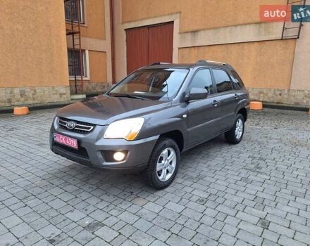 Серый Киа Sportage, объемом двигателя 2 л и пробегом 162 тыс. км за 8350 $, фото 1 на Automoto.ua