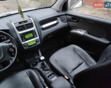 Серый Киа Sportage, объемом двигателя 1.99 л и пробегом 268 тыс. км за 8250 $, фото 8 на Automoto.ua
