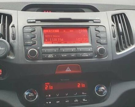 Серый Киа Sportage, объемом двигателя 2 л и пробегом 198 тыс. км за 13500 $, фото 25 на Automoto.ua