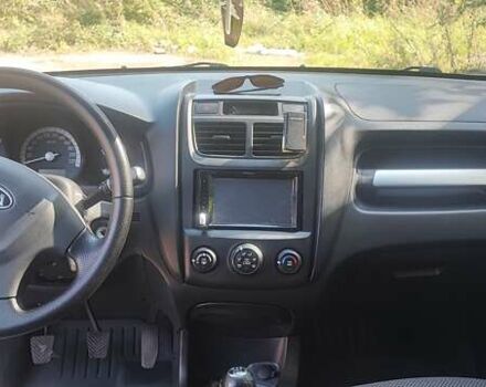 Сірий Кіа Sportage, об'ємом двигуна 1.98 л та пробігом 163 тис. км за 9400 $, фото 12 на Automoto.ua