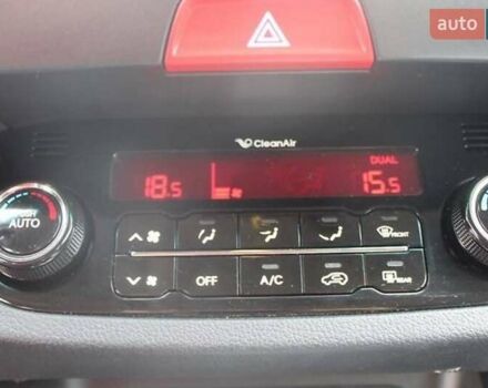 Серый Киа Sportage, объемом двигателя 2 л и пробегом 162 тыс. км за 12500 $, фото 12 на Automoto.ua