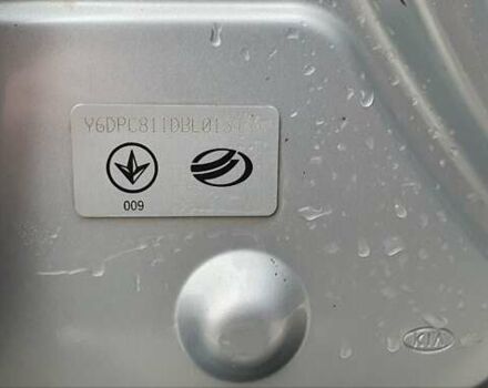 Серый Киа Sportage, объемом двигателя 2 л и пробегом 198 тыс. км за 13500 $, фото 36 на Automoto.ua