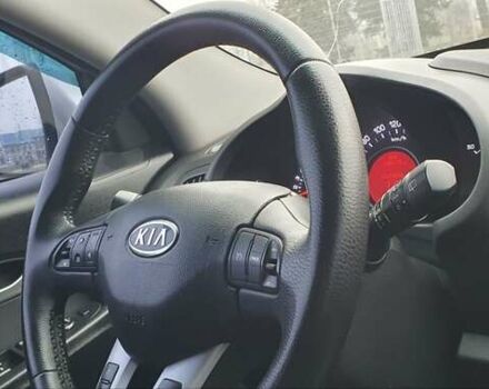 Серый Киа Sportage, объемом двигателя 2 л и пробегом 198 тыс. км за 13500 $, фото 23 на Automoto.ua