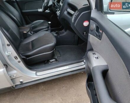 Серый Киа Sportage, объемом двигателя 1.99 л и пробегом 268 тыс. км за 8250 $, фото 15 на Automoto.ua