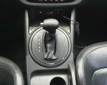 Серый Киа Sportage, объемом двигателя 2 л и пробегом 198 тыс. км за 13500 $, фото 20 на Automoto.ua