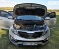 Серый Киа Sportage, объемом двигателя 2 л и пробегом 180 тыс. км за 12900 $, фото 2 на Automoto.ua