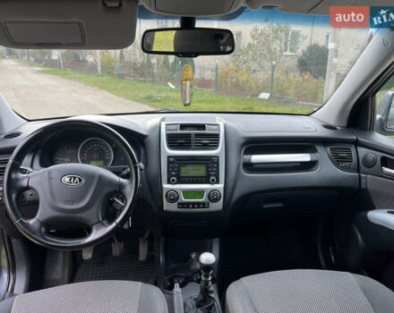 Серый Киа Sportage, объемом двигателя 1.99 л и пробегом 241 тыс. км за 8650 $, фото 18 на Automoto.ua