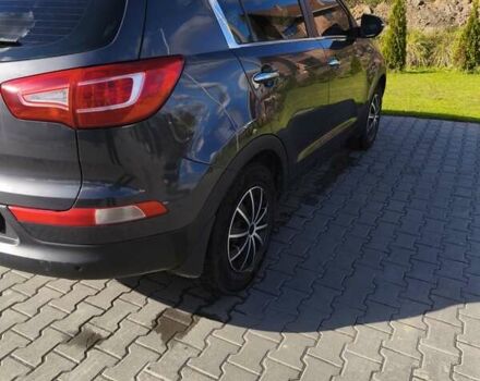 Серый Киа Sportage, объемом двигателя 2 л и пробегом 218 тыс. км за 11500 $, фото 7 на Automoto.ua