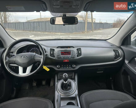 Серый Киа Sportage, объемом двигателя 1.6 л и пробегом 224 тыс. км за 10250 $, фото 15 на Automoto.ua