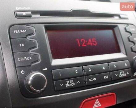 Серый Киа Sportage, объемом двигателя 2 л и пробегом 162 тыс. км за 12500 $, фото 14 на Automoto.ua