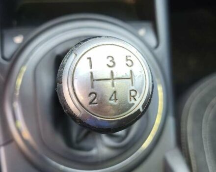 Серый Киа Sportage, объемом двигателя 2 л и пробегом 218 тыс. км за 11500 $, фото 12 на Automoto.ua