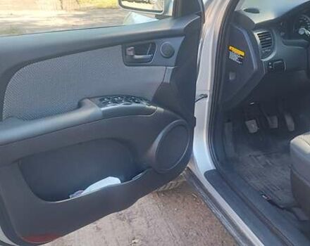 Сірий Кіа Sportage, об'ємом двигуна 1.98 л та пробігом 163 тис. км за 9400 $, фото 6 на Automoto.ua