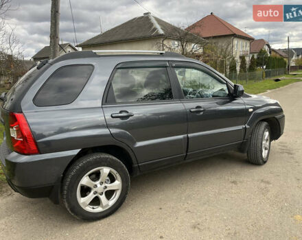 Серый Киа Sportage, объемом двигателя 1.99 л и пробегом 241 тыс. км за 8650 $, фото 5 на Automoto.ua