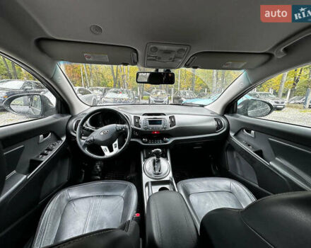 Серый Киа Sportage, объемом двигателя 2 л и пробегом 208 тыс. км за 11800 $, фото 11 на Automoto.ua