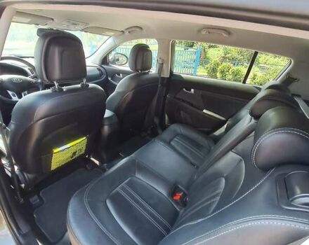 Серый Киа Sportage, объемом двигателя 2 л и пробегом 296 тыс. км за 12200 $, фото 9 на Automoto.ua