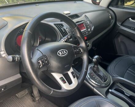 Серый Киа Sportage, объемом двигателя 2 л и пробегом 132 тыс. км за 12999 $, фото 5 на Automoto.ua