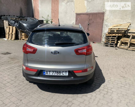 Сірий Кіа Sportage, об'ємом двигуна 0 л та пробігом 194 тис. км за 11600 $, фото 1 на Automoto.ua