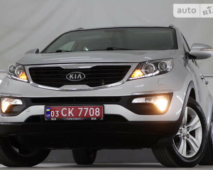 Серый Киа Sportage, объемом двигателя 2 л и пробегом 185 тыс. км за 12999 $, фото 178 на Automoto.ua