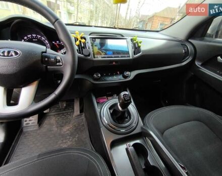 Сірий Кіа Sportage, об'ємом двигуна 1.69 л та пробігом 199 тис. км за 11299 $, фото 8 на Automoto.ua