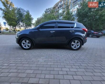 Сірий Кіа Sportage, об'ємом двигуна 2 л та пробігом 177 тис. км за 12000 $, фото 5 на Automoto.ua