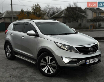Серый Киа Sportage, объемом двигателя 2 л и пробегом 180 тыс. км за 10300 $, фото 4 на Automoto.ua