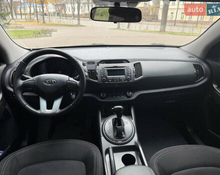 Серый Киа Sportage, объемом двигателя 2 л и пробегом 152 тыс. км за 13350 $, фото 16 на Automoto.ua