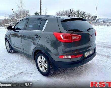 Серый Киа Sportage, объемом двигателя 2 л и пробегом 121 тыс. км за 12200 $, фото 7 на Automoto.ua