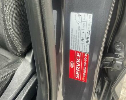 Серый Киа Sportage, объемом двигателя 2 л и пробегом 77 тыс. км за 12500 $, фото 24 на Automoto.ua