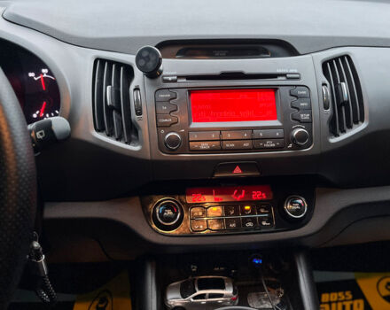 Серый Киа Sportage, объемом двигателя 1.7 л и пробегом 311 тыс. км за 12490 $, фото 18 на Automoto.ua