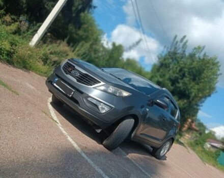 Серый Киа Sportage, объемом двигателя 2 л и пробегом 225 тыс. км за 11000 $, фото 1 на Automoto.ua