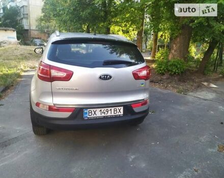 Сірий Кіа Sportage, об'ємом двигуна 2 л та пробігом 188 тис. км за 12899 $, фото 4 на Automoto.ua