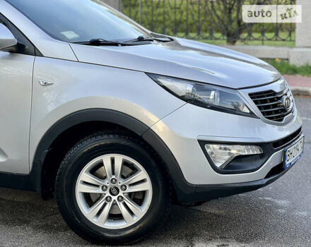 Серый Киа Sportage, объемом двигателя 2 л и пробегом 180 тыс. км за 12800 $, фото 8 на Automoto.ua