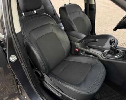 Серый Киа Sportage, объемом двигателя 2 л и пробегом 230 тыс. км за 12500 $, фото 11 на Automoto.ua