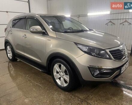Серый Киа Sportage, объемом двигателя 2 л и пробегом 191 тыс. км за 10000 $, фото 30 на Automoto.ua