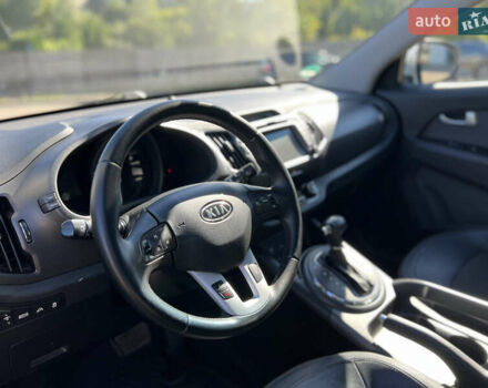 Сірий Кіа Sportage, об'ємом двигуна 2 л та пробігом 165 тис. км за 13900 $, фото 9 на Automoto.ua