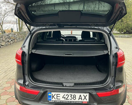 Сірий Кіа Sportage, об'ємом двигуна 2 л та пробігом 135 тис. км за 12499 $, фото 31 на Automoto.ua