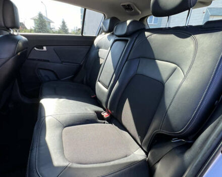 Сірий Кіа Sportage, об'ємом двигуна 2 л та пробігом 165 тис. км за 13900 $, фото 12 на Automoto.ua