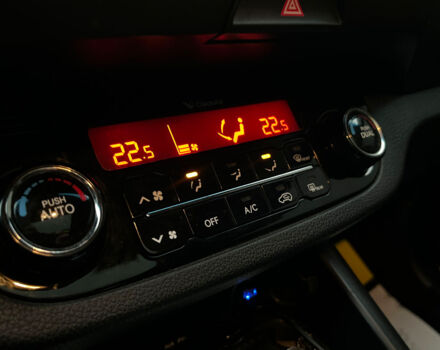 Серый Киа Sportage, объемом двигателя 1.7 л и пробегом 311 тыс. км за 12490 $, фото 19 на Automoto.ua