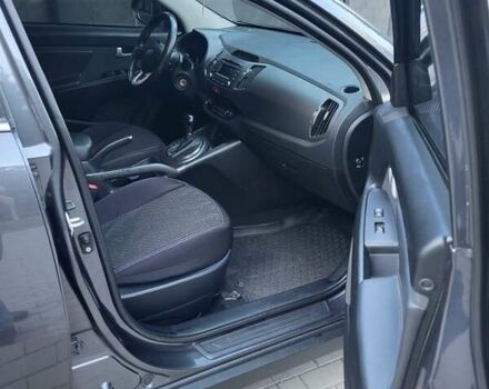 Сірий Кіа Sportage, об'ємом двигуна 2 л та пробігом 177 тис. км за 12000 $, фото 11 на Automoto.ua